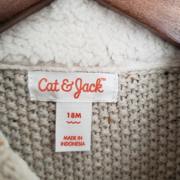 🌞SOLD🌞 Cat & Jack Cable Knit Fisherman Sweater Pullover Size 18 Month Oatmeal - Picture 6 of 10